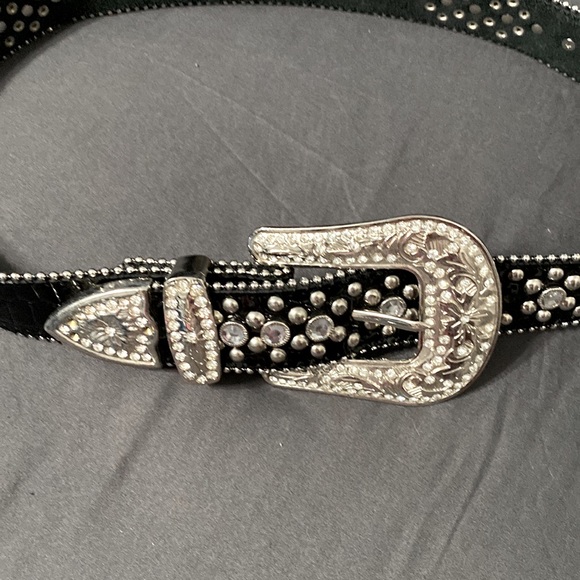 Belt - Picture 4 of 4